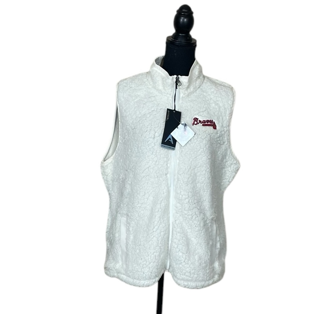 NWT Antigua Women’s Atlanta Braves Fleece “Grace” Vest in Ivory (G-1)